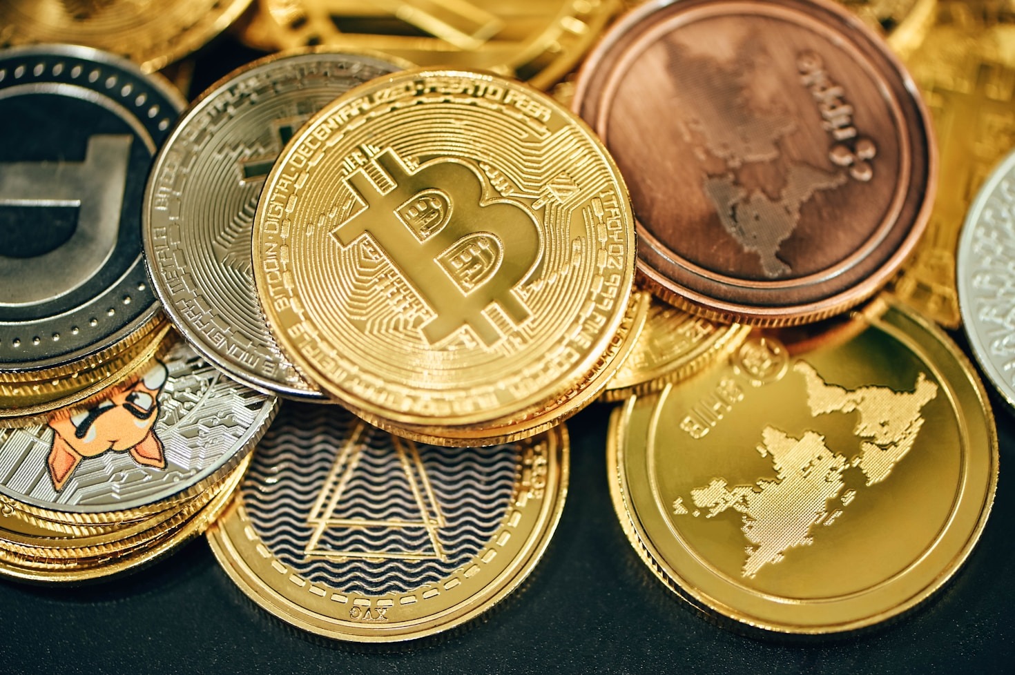 Exploring the Benefits of Digital Asset Investments